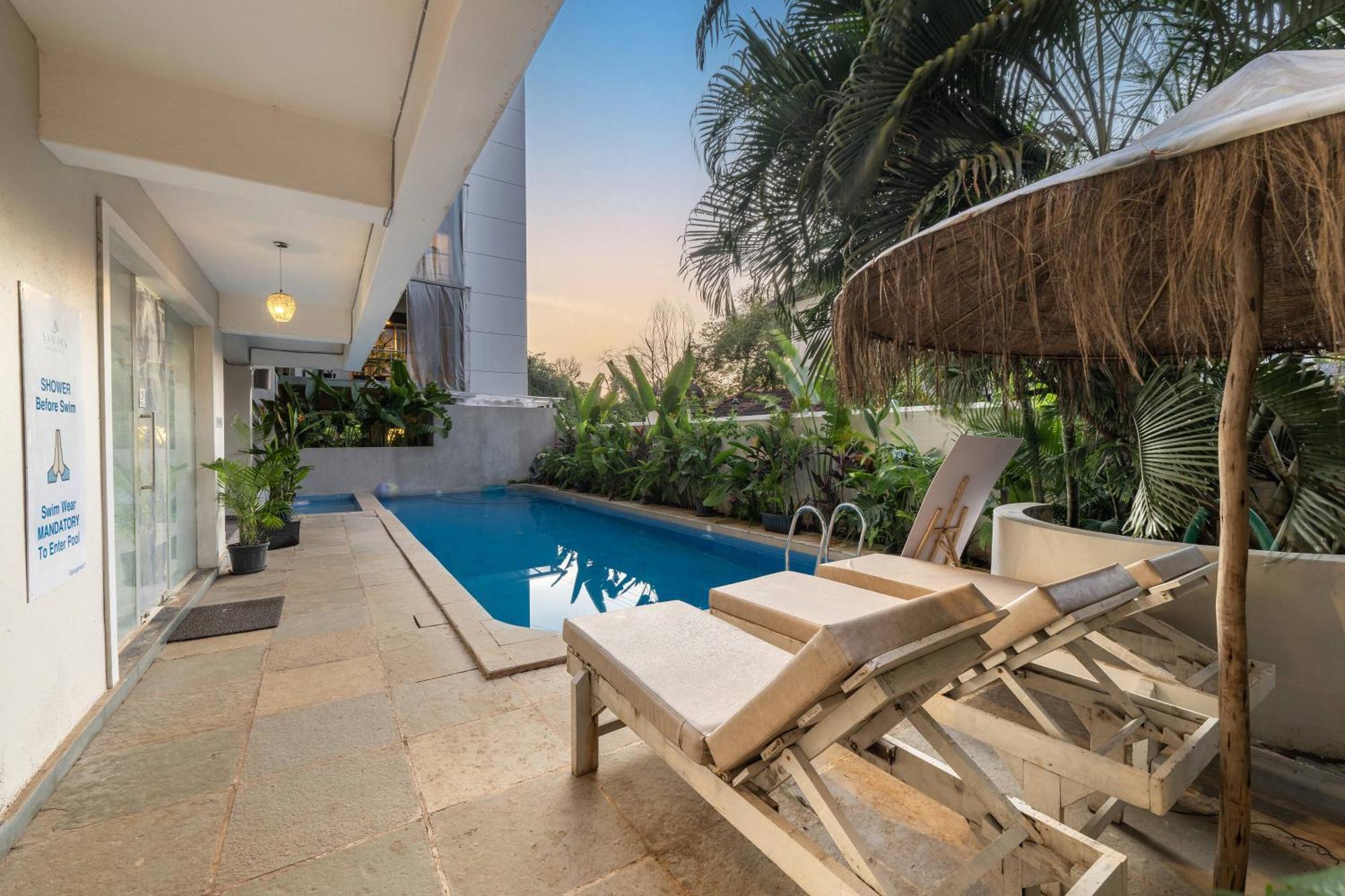 Echor Samara Morjim Goa Sea View Restro Hotel Buitenkant foto