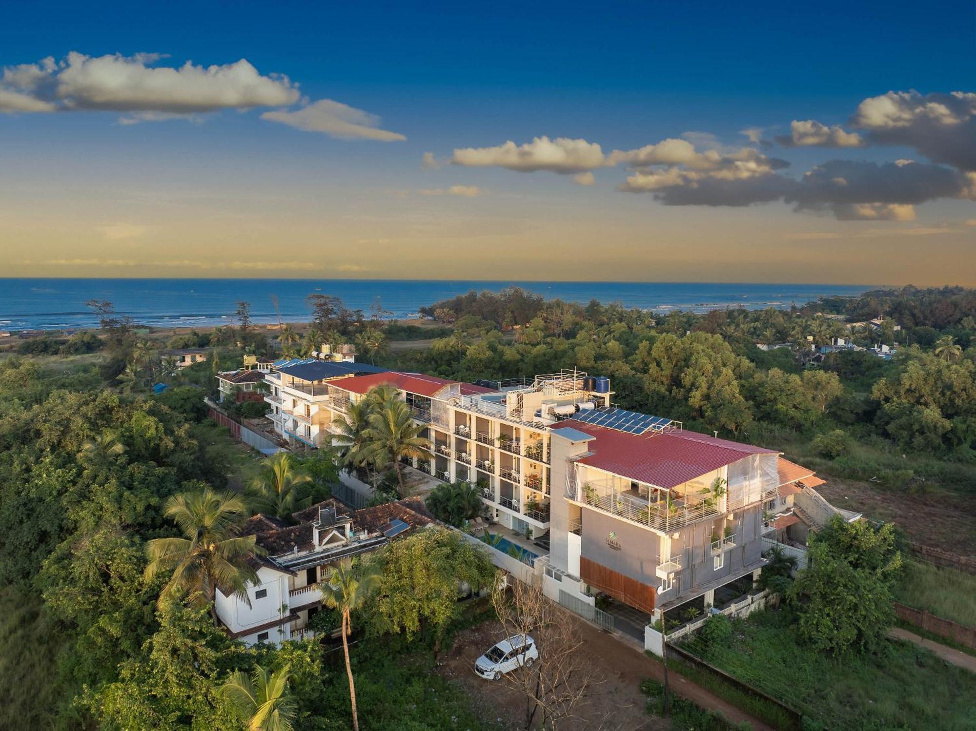 Echor Samara Morjim Goa Sea View Restro Hotel Buitenkant foto